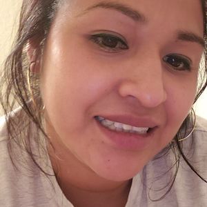 Meet your Posher, Chona